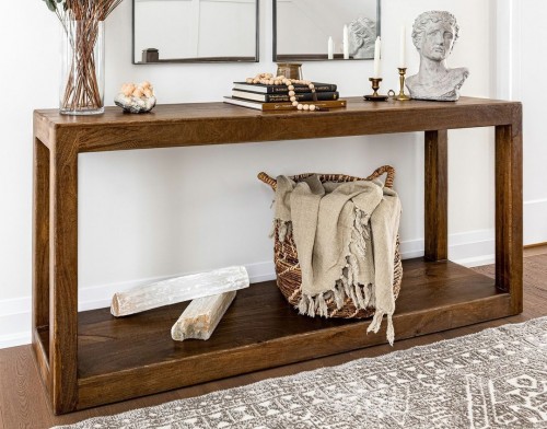 Консольный столик из толстого дерева с грубым эффектом в деревенском стиле